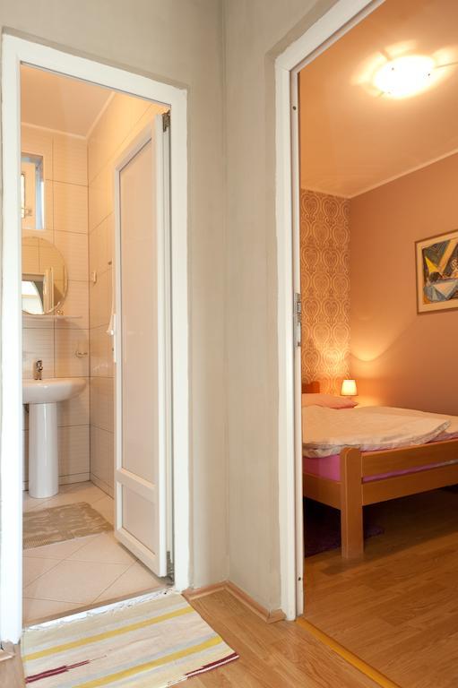 Apartments Vila Връдник Стая снимка